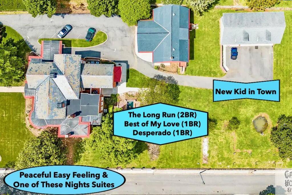 린츠버그 Peaceful Easy Feelings - King Sized Bed - Sleeps 2 아파트 외부 사진